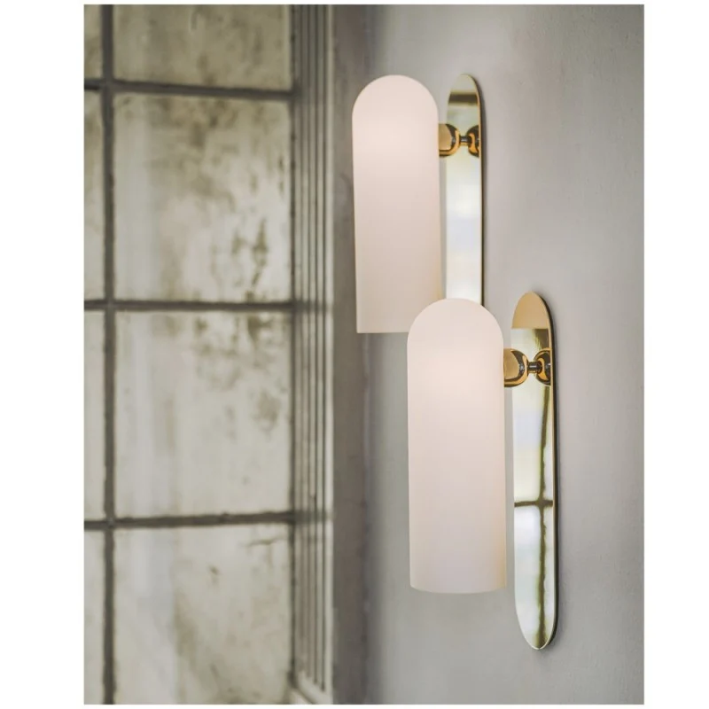 Schwung Odyssey Large Sconce Wall Lamp