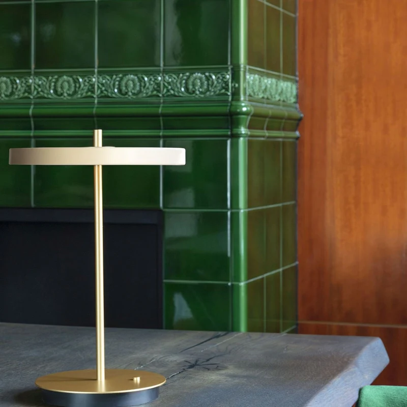 Umage Asteria Move Portable Lamp