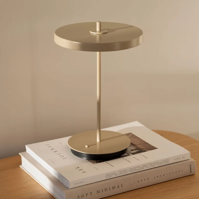 Umage Asteria Move Portable Lamp