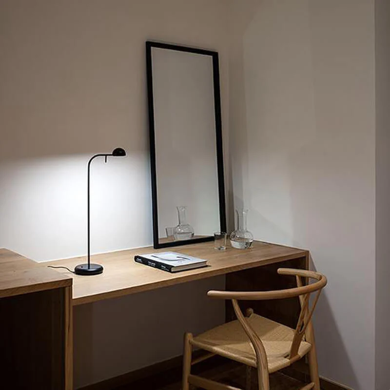 Vibia Pin Table Lamp