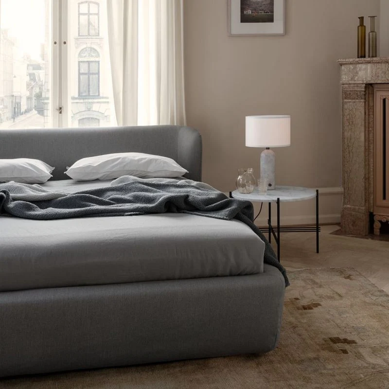 Gubi Gravity Table Lamp