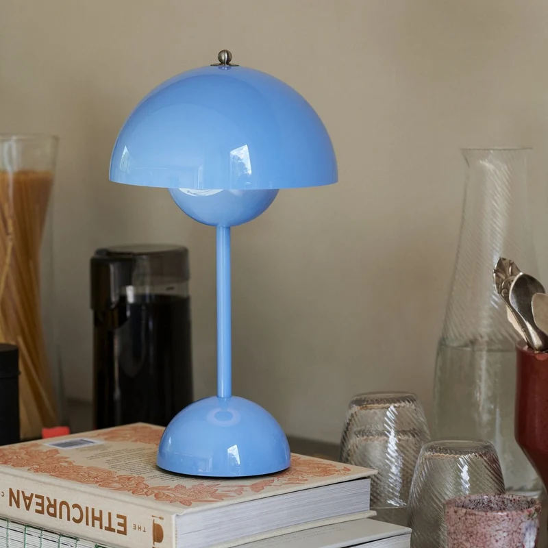 &Tradition Flowerpot VP9 Portable Lamp