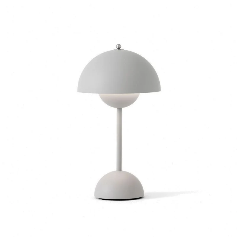 &Tradition Flowerpot VP9 Portable Lamp