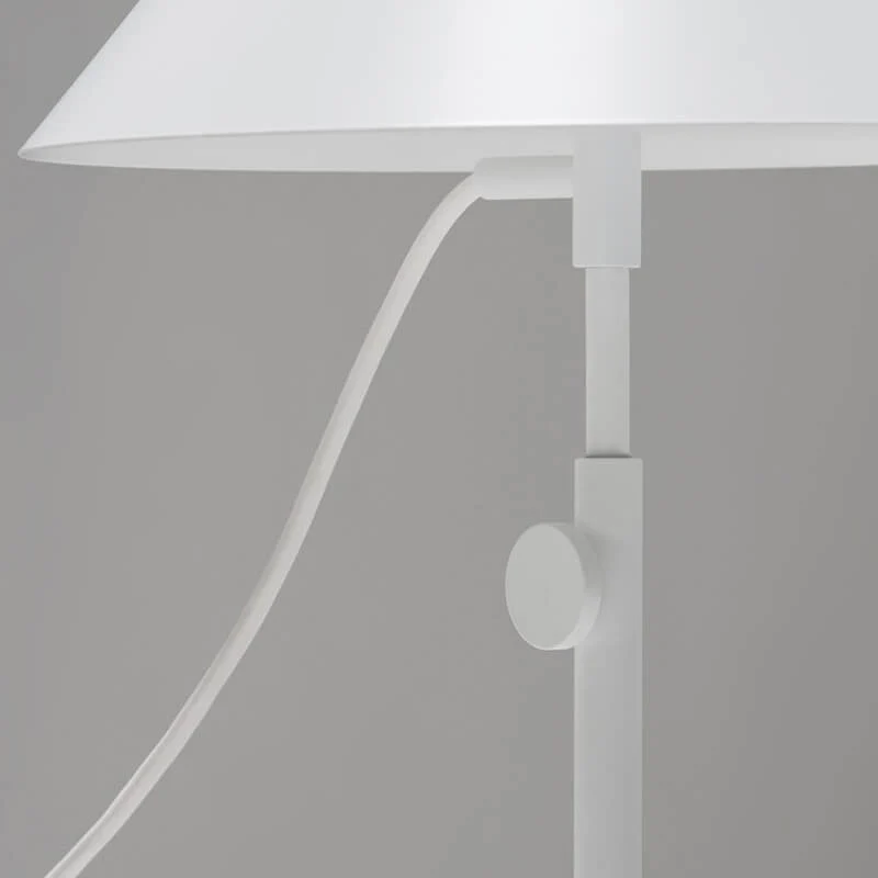 Wastberg W132 Nendo Table Lamp