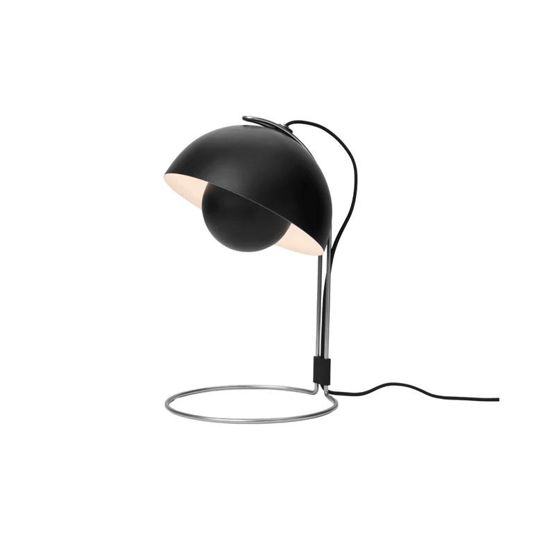 &Tradition Flowerpot VP4 Table Lamp
