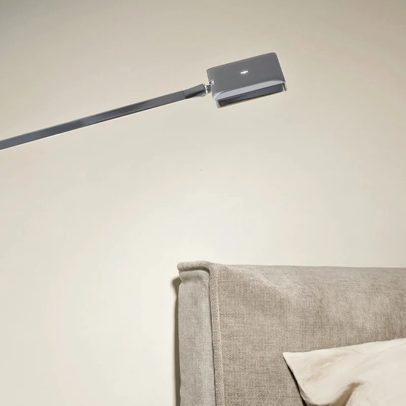 Flos Kelvin Edge Table Lamp