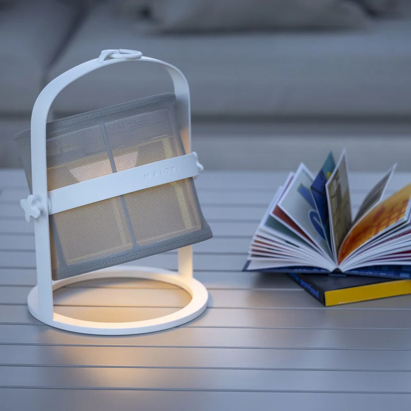 Maiori La Lampe Petite Solar Table Lamp