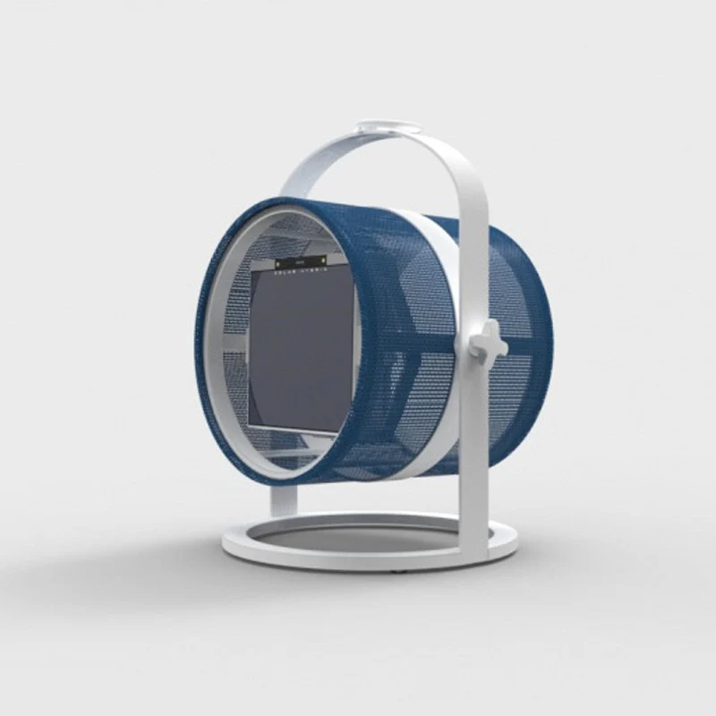 Maiori La Lampe Petite Solar Table Lamp