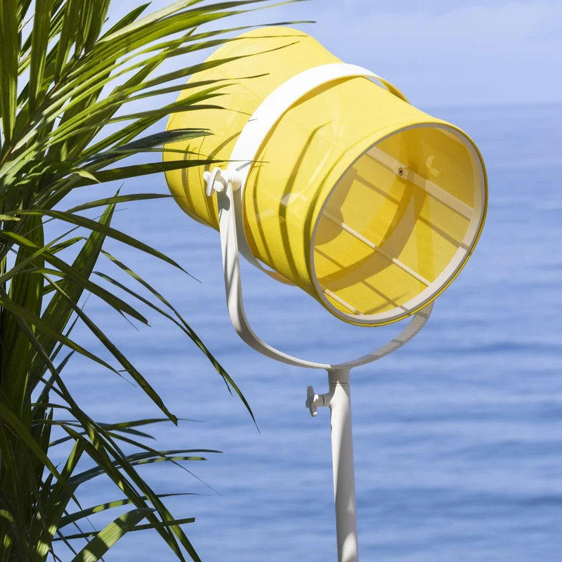 Maiori La Lampe Paris Solar Floor Lamp