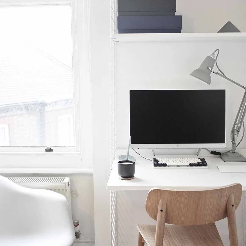 Anglepoise Original 1227 Mini Desk Lamp