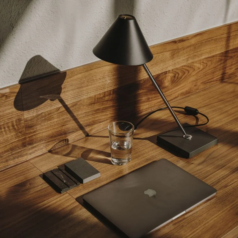 Santa & Cole Gira Table Lamp