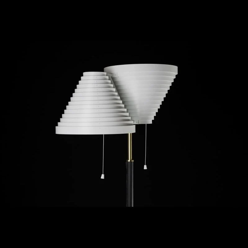 Artek A810 Floor Light