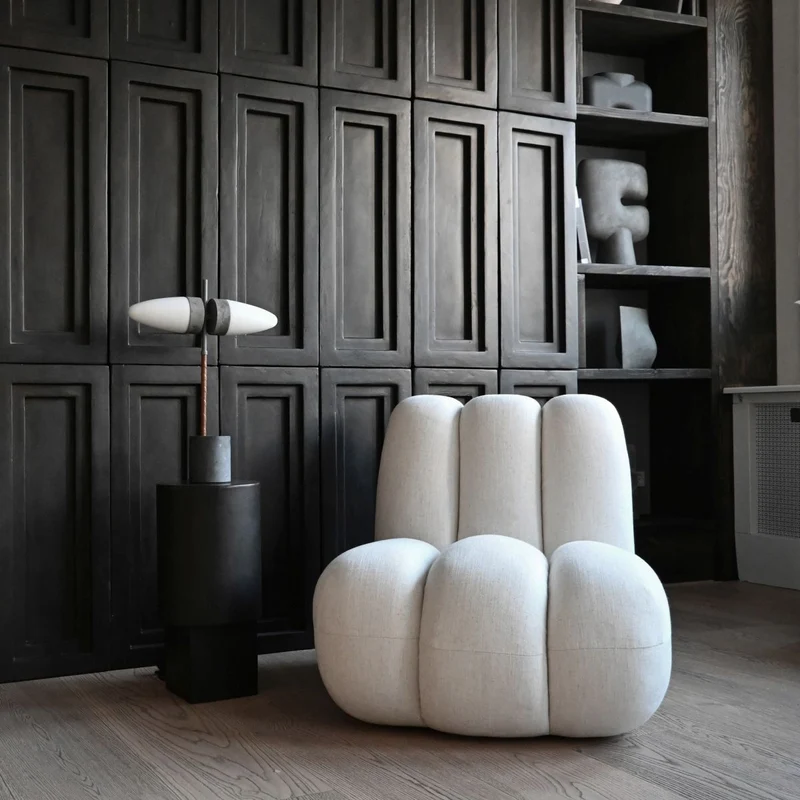 101 Copenhagen Bull Table Lamp