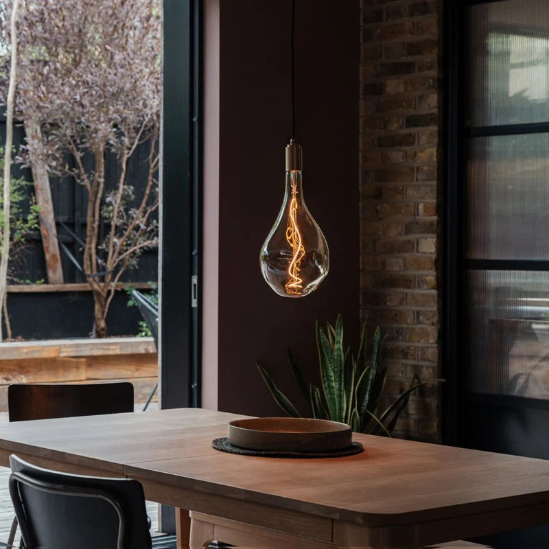 Tala Voronoi III E27 A195 Tinted - 250lm 2200K - Dimmable