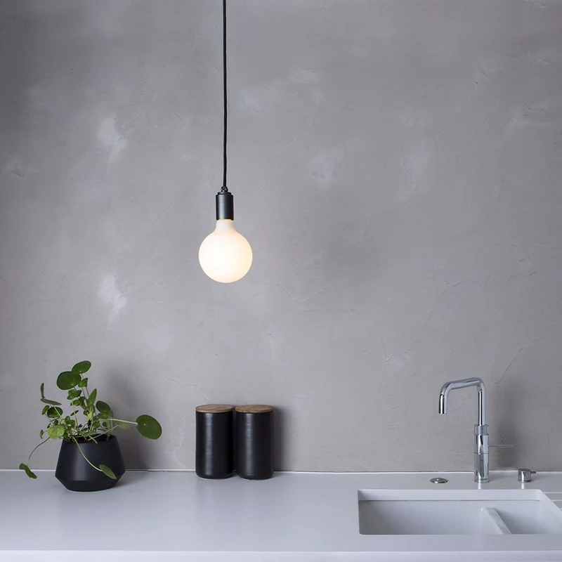 Tala Porcelain III E27 G125 Matte White - 540lm 2700K - Dimmable