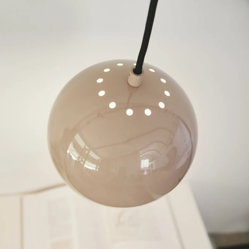 Frandsen Ball Ø 18 cm Pendant Lamp