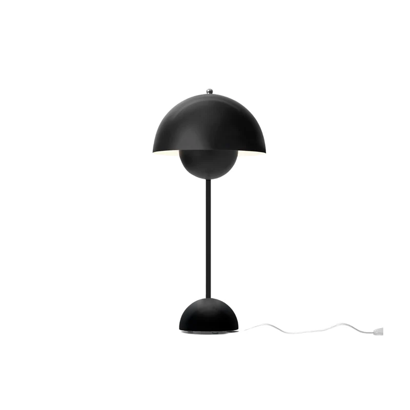 &Tradition Flowerpot VP3 Table Lamp