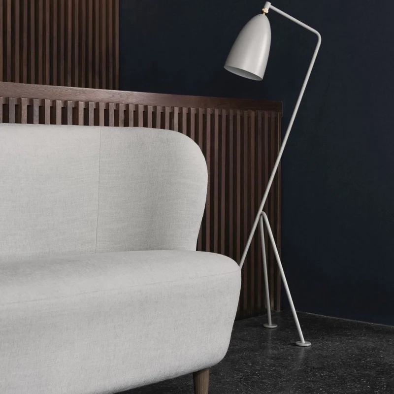 Gubi Gräshoppa Floor Lamp