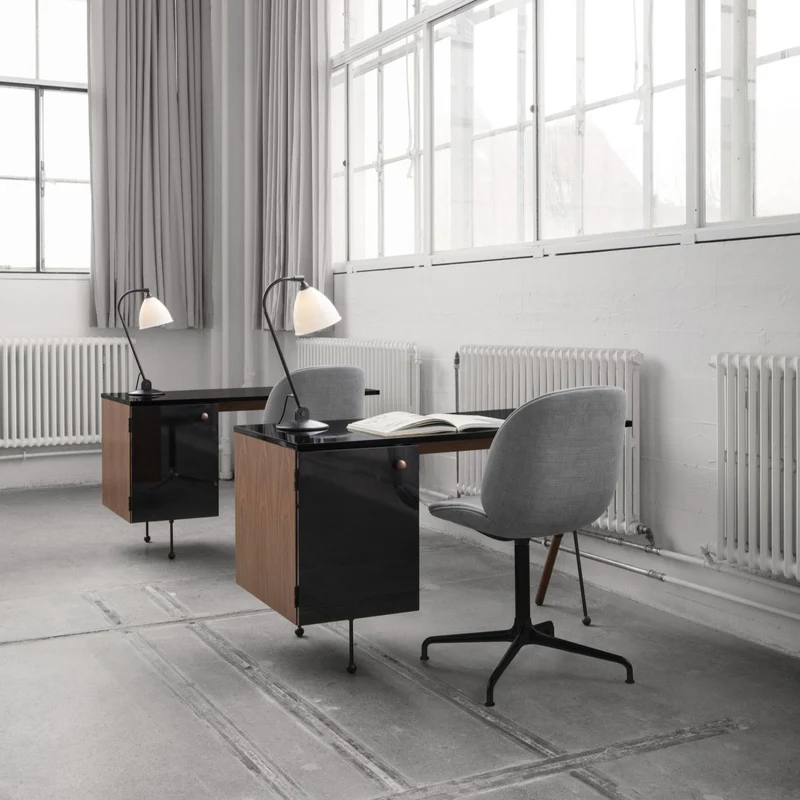 Gubi Bestlite BL2 Table Lamp