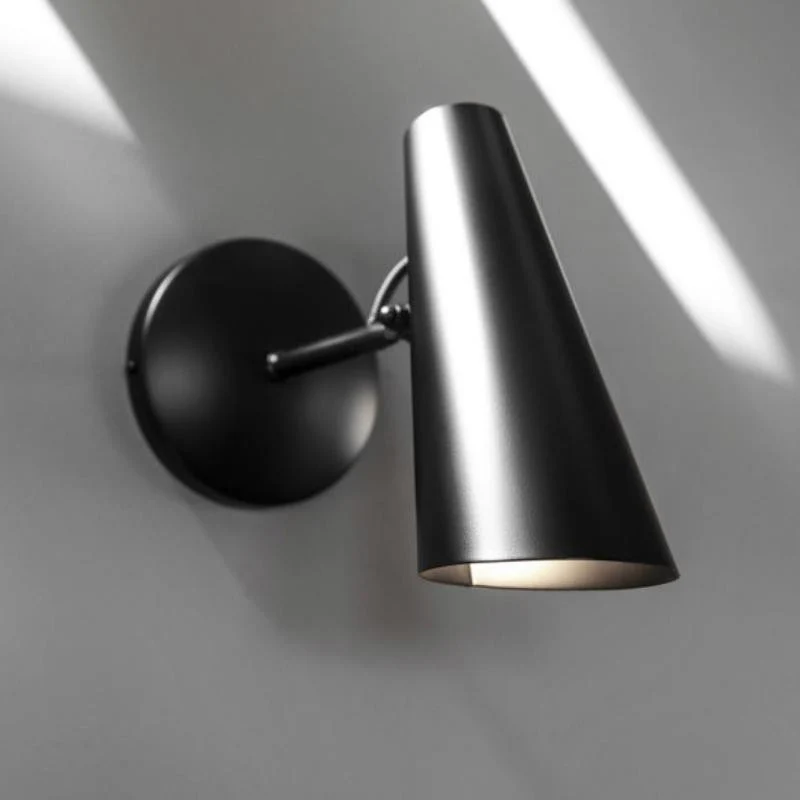 Northern Birdy Wall Lamp