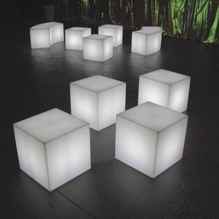 Slide Design Cubo Indoor Floor Lamp